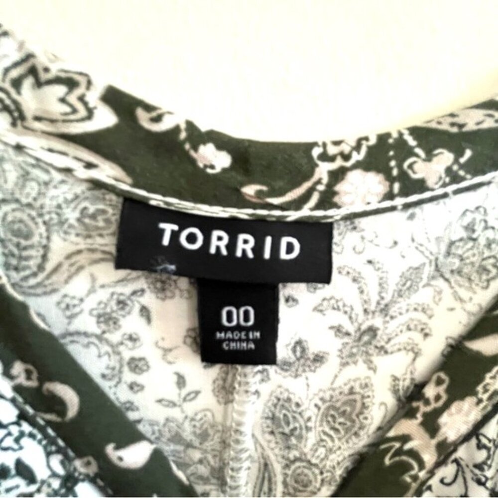 Torrid Black and White Floral Midi Dress - Picture 6 of 13